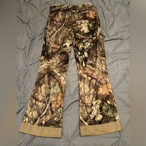 Mossy Oak Camouflage Women’s Pants
